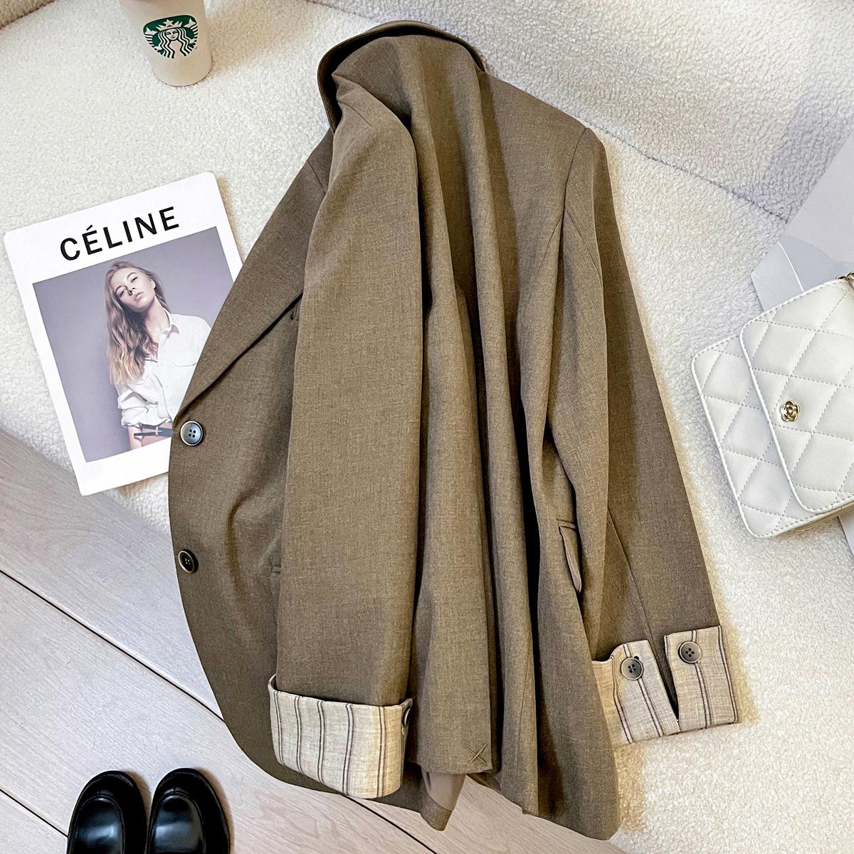 

Women s Khaki Striped Cuff Blazer - 2025 Korean Style Spring/Autumn Suit with Unique Design Medium