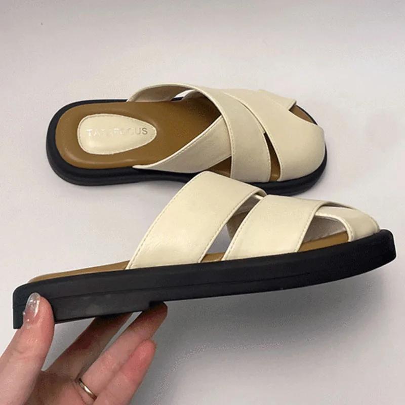 Fashion SyfIyno Soft Bottom Closed Toe Half Slippers Women's Summer Outer Wear 2024 New Fashion Net Red Fish Mouth Fairy Women's Sandals