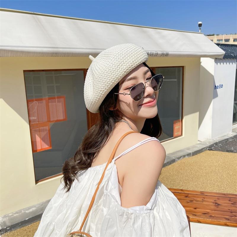 Breathable Women's Beret, Spring and Summer Hollow Structured Painter's Hat, Japanese Casual Full Matching, Slim Face Fashionable Beret