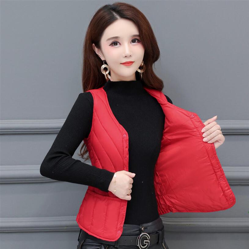 Winter Down Cotton Vest Women Thick Velvet 2025 New Lightweight Slim Short Inner Wear Warm Inner Tank Top Mother Waistcoat Thick