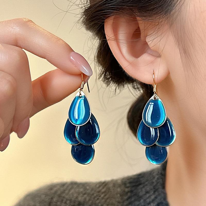 European and American exaggerated oil dripping water dripping fringed earrings temperament earrings earrings autumn and winter women