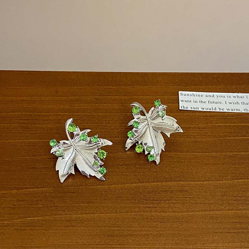 Módní křišťálové zirkonové listy puzetové jednoduché listy zveličené náušnice dámské párty dárkové šperky