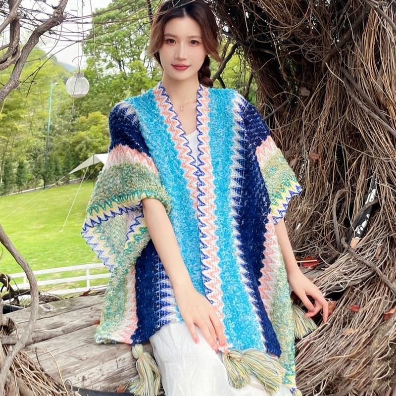 Women's Ethnic Knit Shawl: Travel Photography Cloak & Scarf for Spring & Autumn