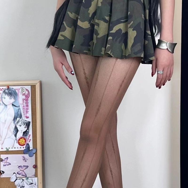 Woman Sexy Geometric Hanging Thread Jacquard Fishnet Stockings Retro Mesh Transparent Line Hollow Out Tights Pantyhose Lingerie