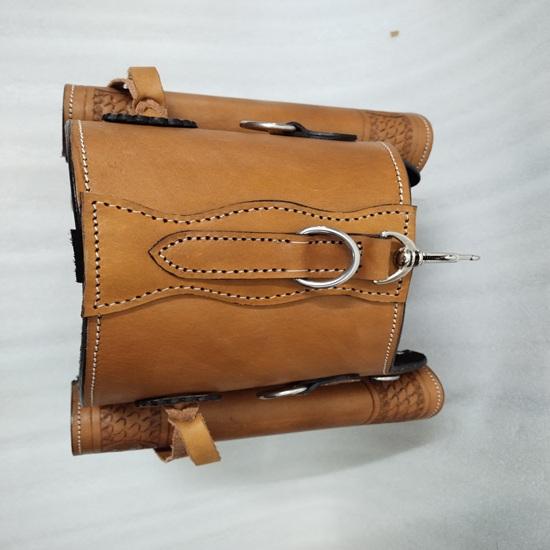 Beautiful Leather Western Trail Tooling Carving Horse Saddle Bag Horse Riding Saddle Bag.
