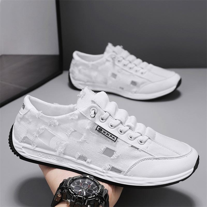 Fashion Men's Shoes2025Summer Breathable Thin Canvas Shoes Men's Casual Versatile White Fashionable Anti Slip Low Top Sports Board Shoes