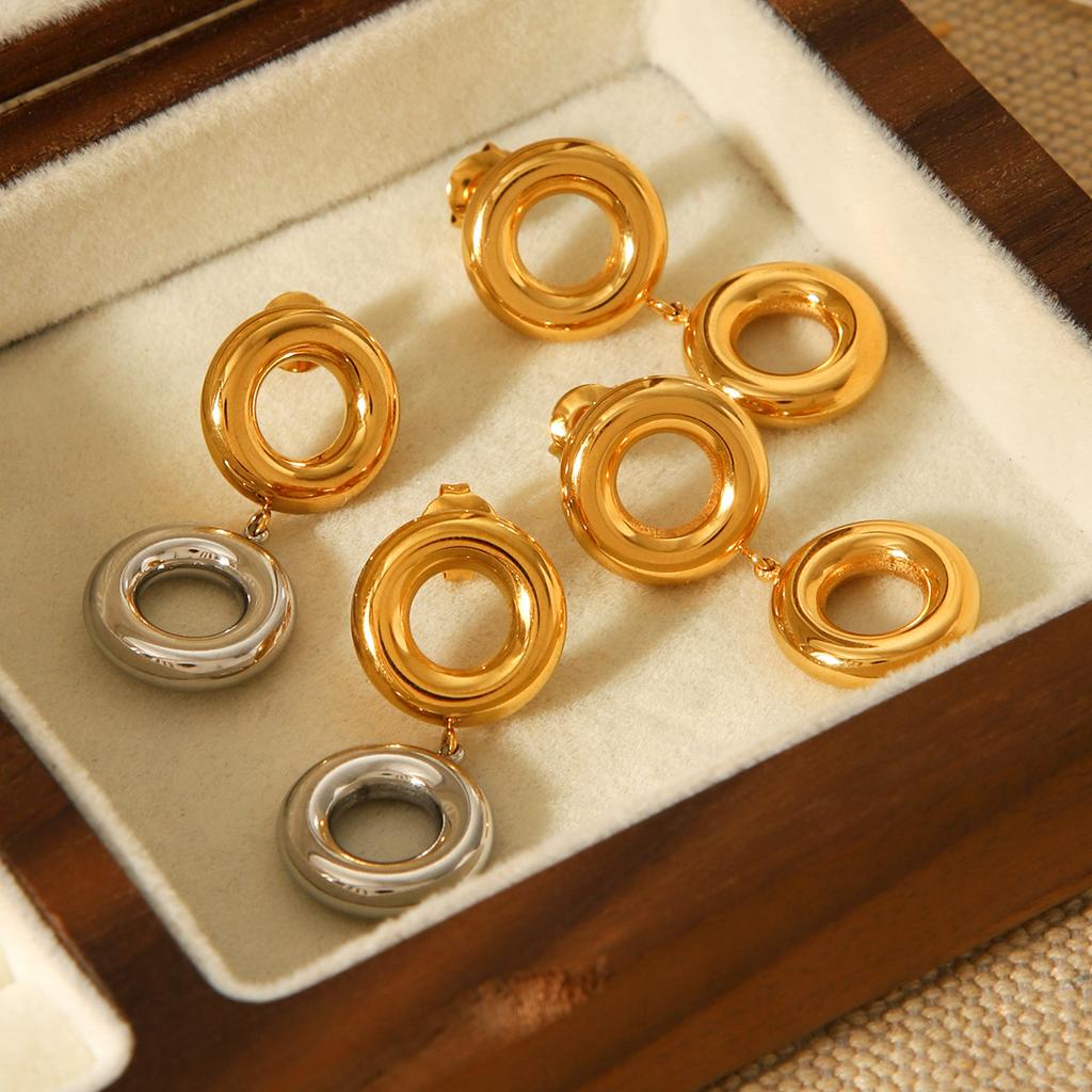 Stainless steel color-block circle earrings, niche high-end ear pendants, Instagram style titanium steel hoop earrings
