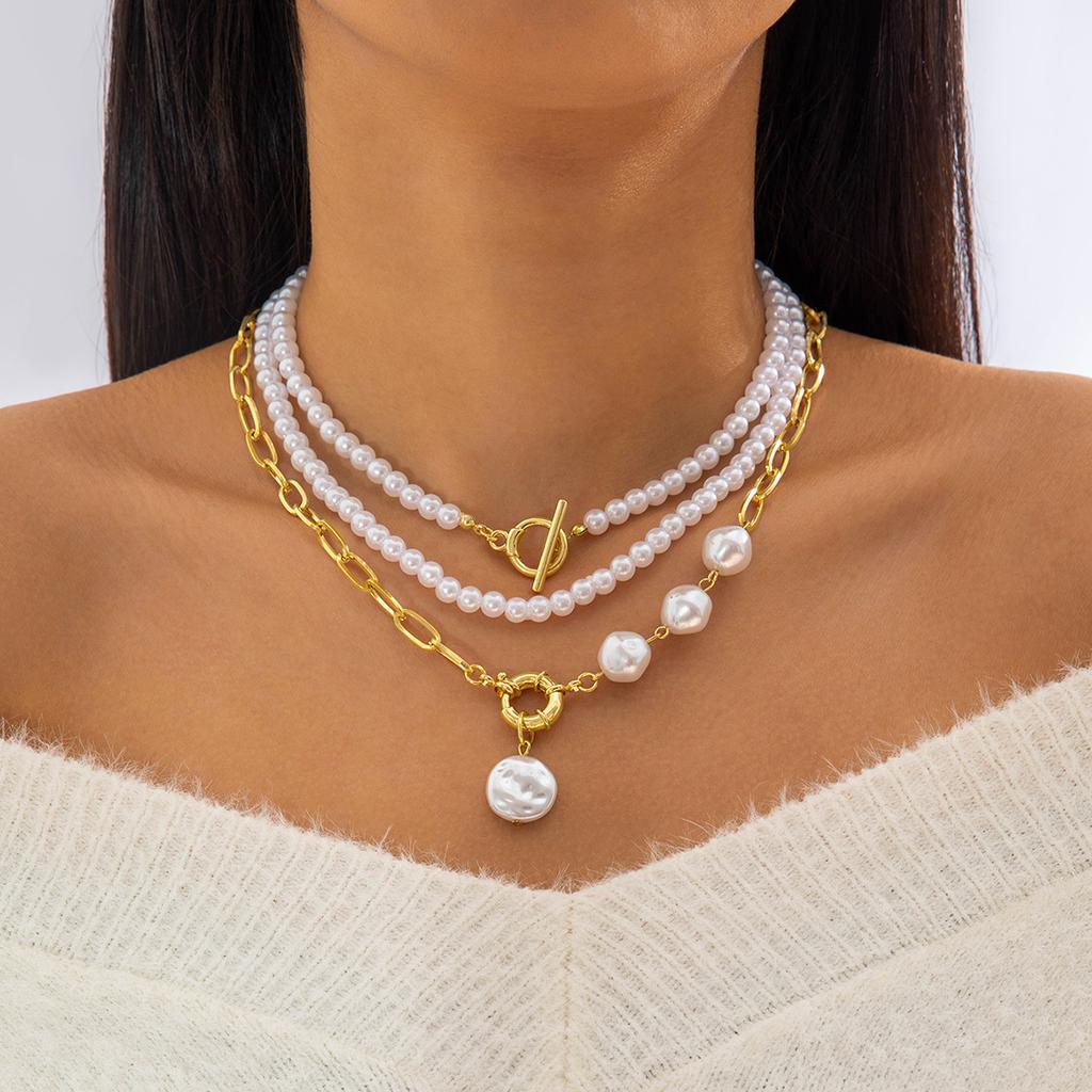 Fashion OT Buckle Imitation Pearl Multi-layer Necklace Light Luxury High-end Sense Beaded Collarbone Chain Necklace Women