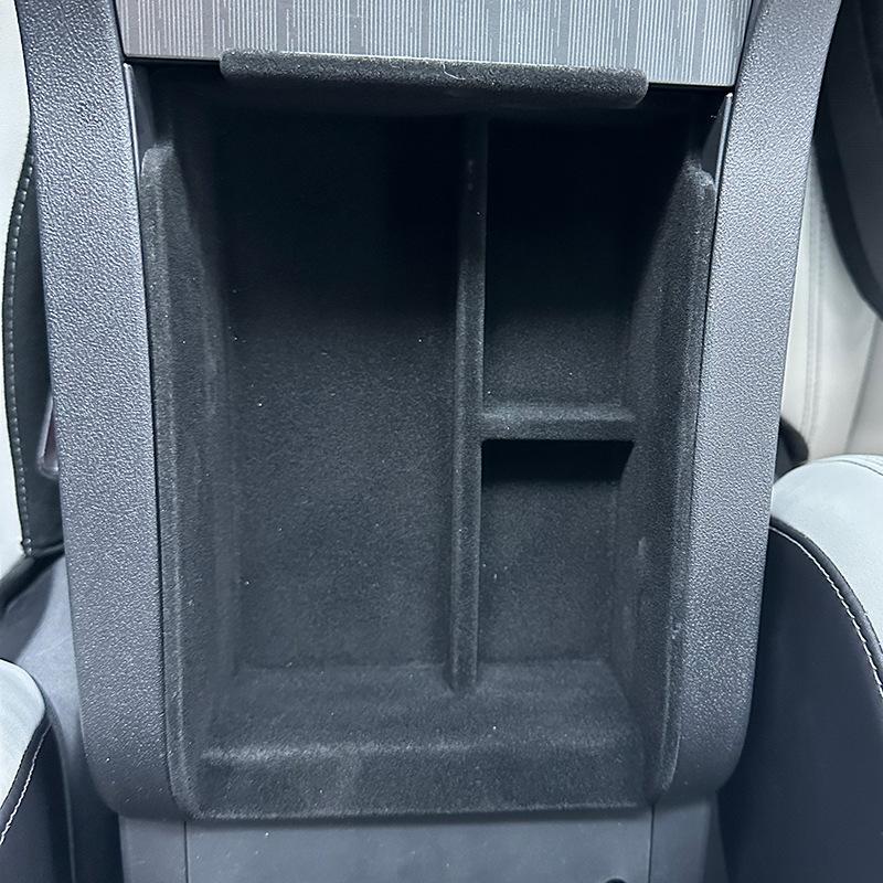Suitable for 2026 BYD Seal 06DM-i central control armrest box storage box storage box car accessories