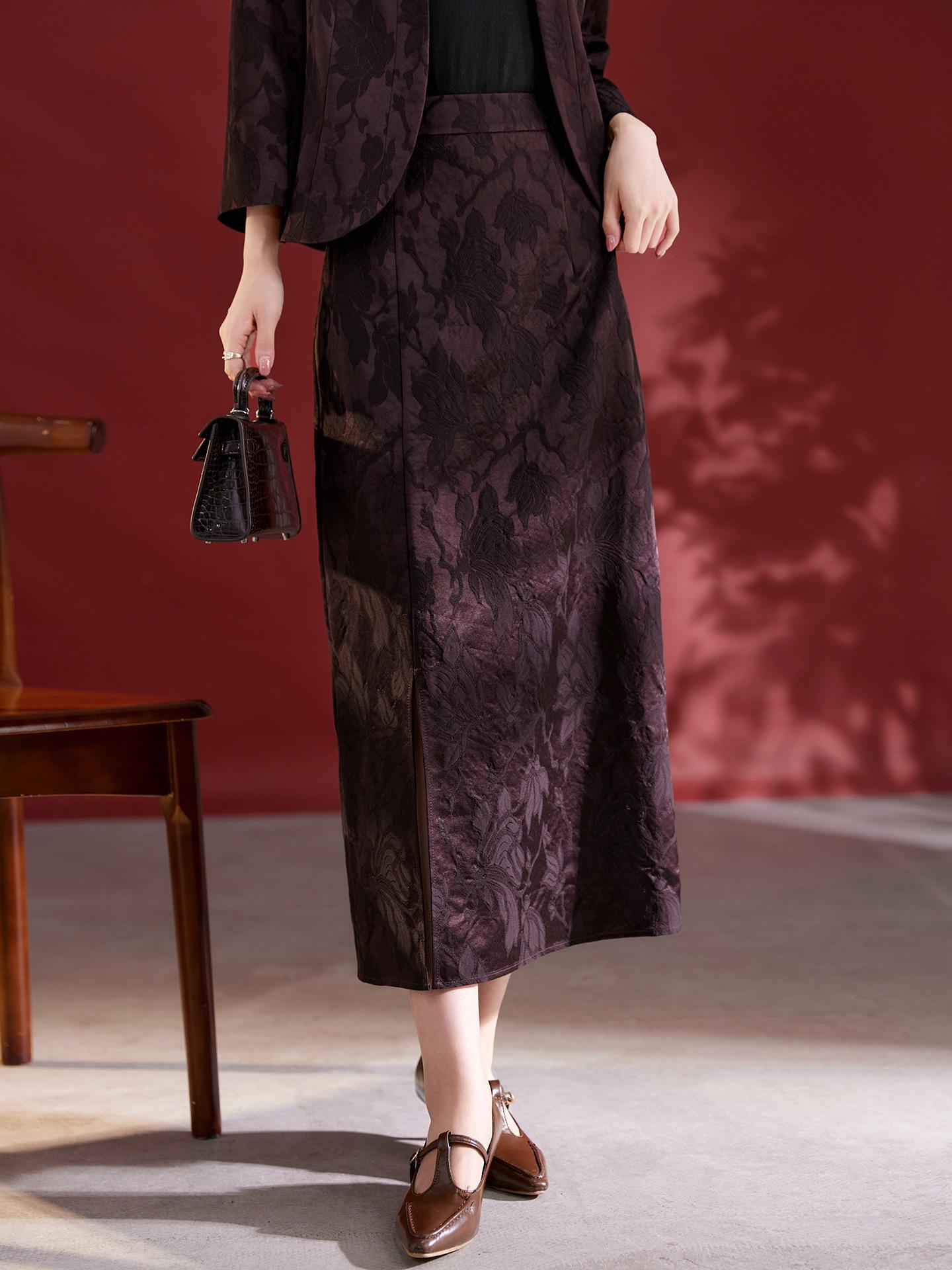 

Женская юбка миди в обтяжку из шелкового жаккарда в стиле ретро с разрезом, осень 2025 XXL коричневый