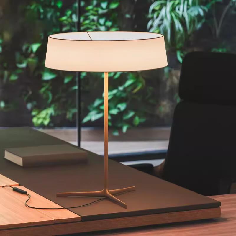 Nu Feng Rechargeable LED Floor Lamp