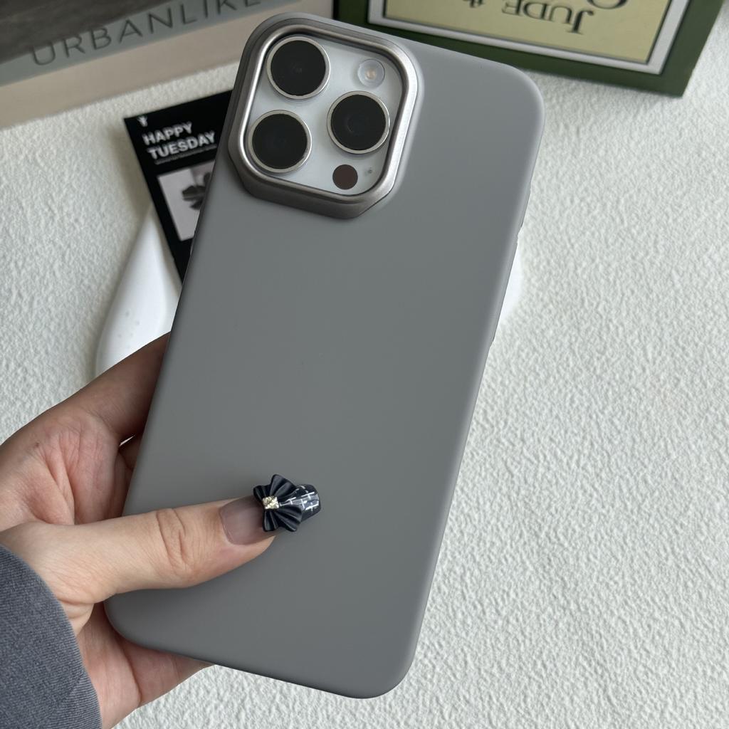 Premium matte case metal lens for iPhone16Pro max mobile phone case Apple 15 new 14/13