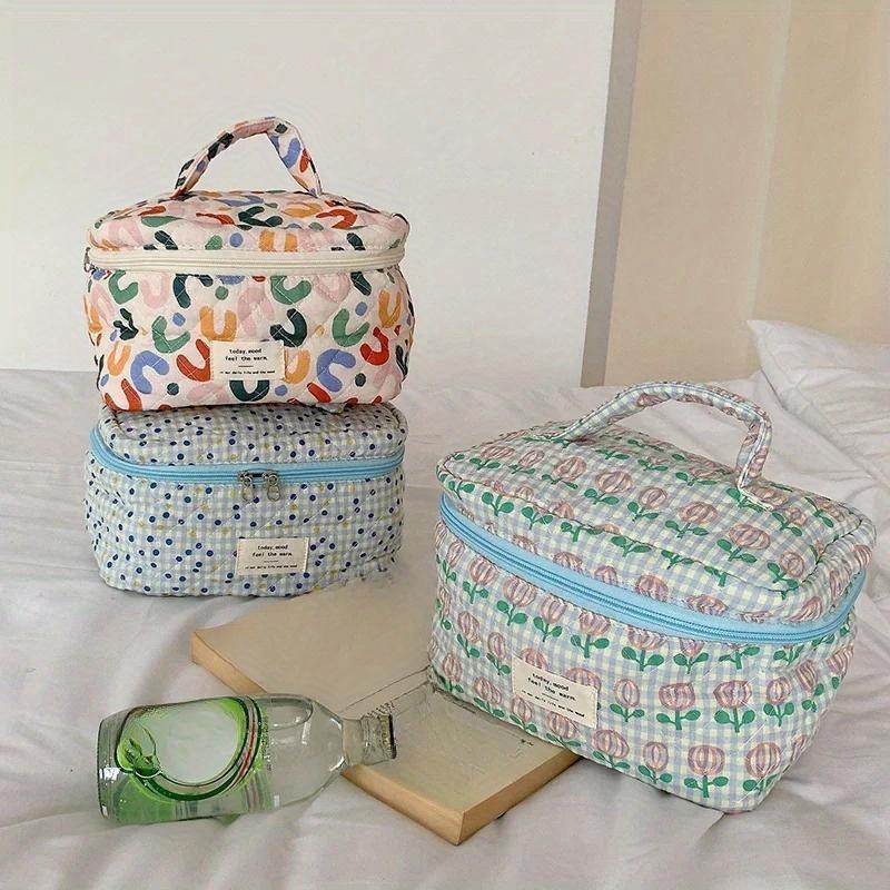 Fresh and Lovely Makeup Bag Garden Style Cotton Large Capacity Portable Storage Bag Toiletry Bag Woman