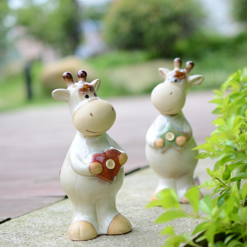 2pcs Set Ceramic Couple Cow Ornaments Kiln Turned Outdoor Villa Garden Leisure Courtyard Ornaments Ceramic Handicrafts