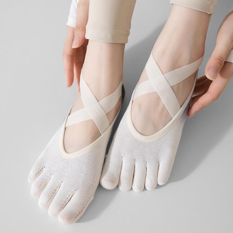 Low Cut Athletic Wrap Straps Grip Dots Anti Slip Breathable Cotton Gradient Fitness Ballet Style No Show Five Toe Yoga Socks