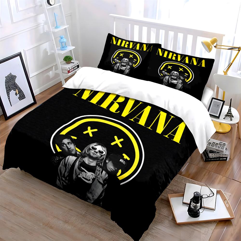 Set Biancheria da Letto Trapuntato Nero Banda Nirvana (1 copripiumino, 2 federe, piumino non incluso)