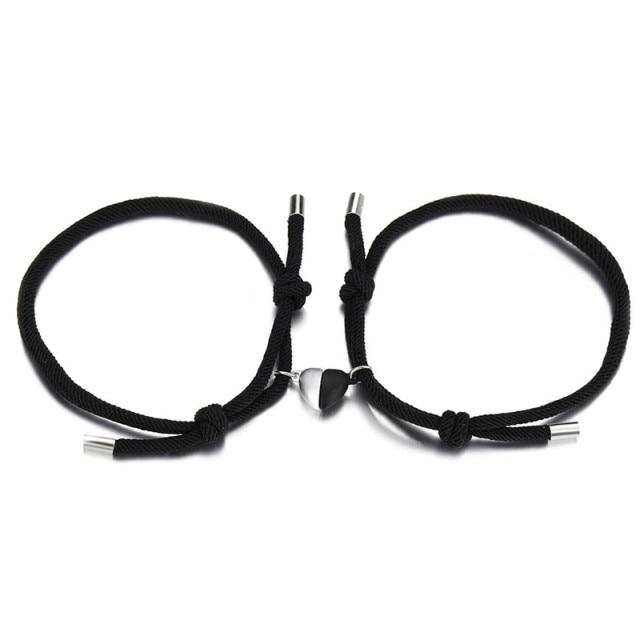 1pair Magnetic Couple Necklace For Lovers Gothic Punk Heart Pendant Necklace For Men Wedding Couple Jewelry Valentine 'S Day Gift