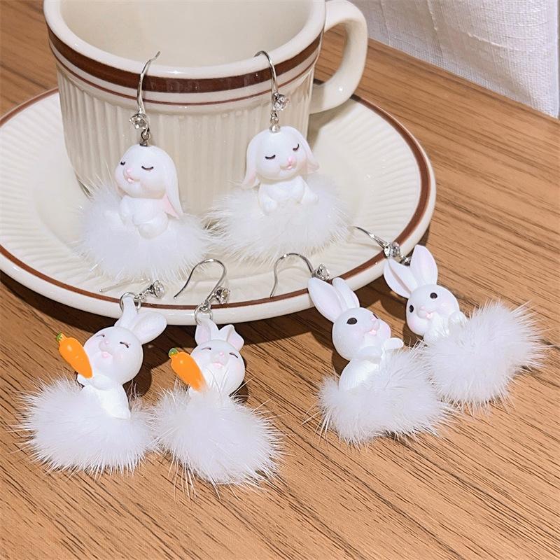 New Fluffy Rabbit Drop Earrings White Plush Cute Animal Earrings For Women Girls Korean Jewelry Brincos New Year Gifts