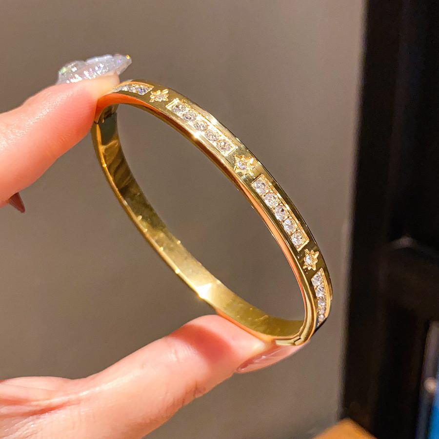 Classic Art Nouveau Copper Bangle With Zircon Stones For Womens Retro Jewelry Style B