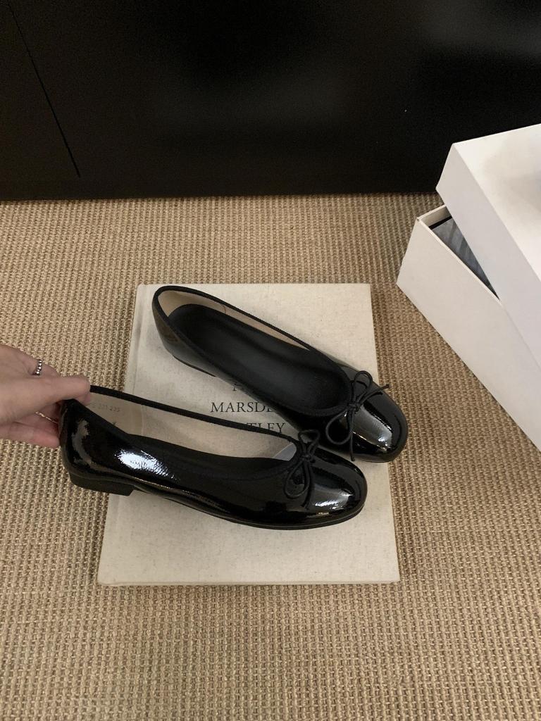 French bow shallow mouth single shoes women's shoes 2025 new spring and autumn retro gentle evening breeze flat beanie shoes