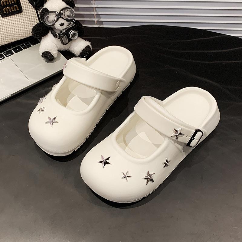 Personalized metal star rivet bag head slippers women's summer fashion can be wet water pedal outside wear non-slip cool slippers