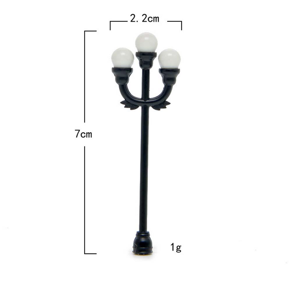 Retro Mini Street Lamp Miniature Garden Ornament Streetlight Figurines Fairy Garden Decoration Resin Craft Micro Landscaping
