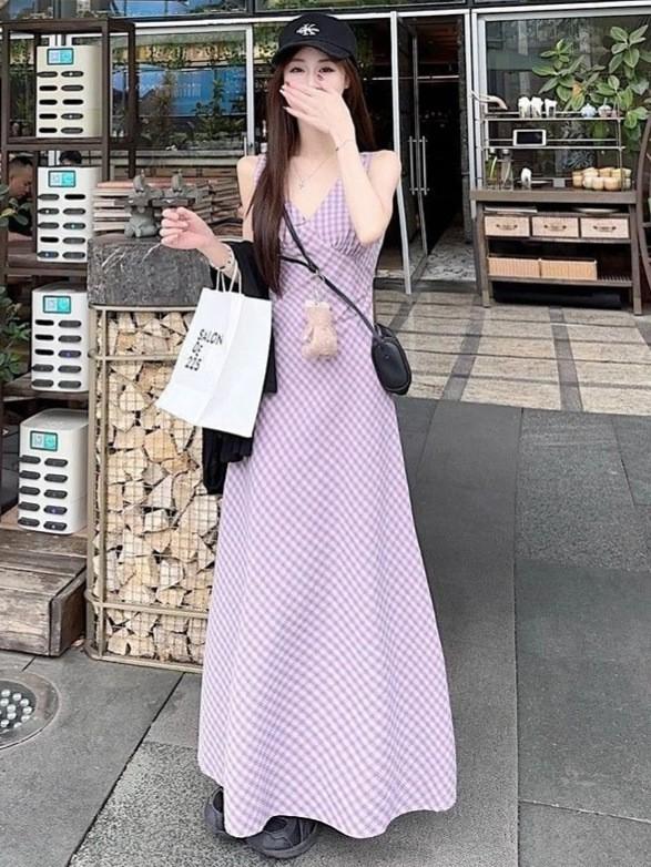 French purple plaid v-neck suspender dress women's summer new seaside vacation beautiful long dress