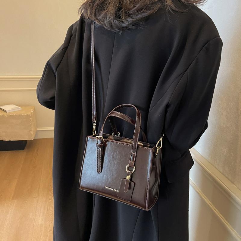 Popular bags women's autumn and winter versatile new casual messenger bags simple portable small square bags