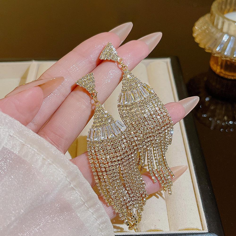 European and American Long Tassel Earrings - Exquisite High-End Fashion Statement Jewelry for Women