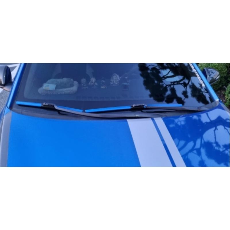 LNJING Colorful Wiper Blades For BMW 6 Series M6 F12 F13 F06 2010-2018