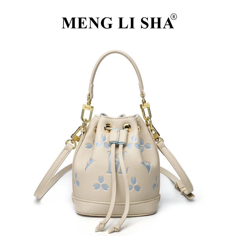 OEM new embossed letter portable bucket bag commuter versatile shoulder messenger bag casual versatile