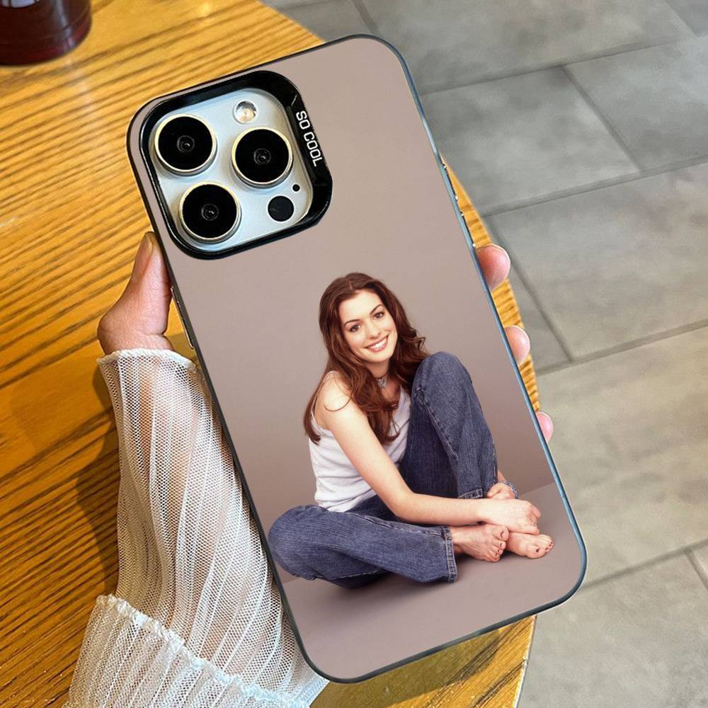 Actor Anne H-Hathaway-y White Queen Phone Case For iPhone 16 17 15 14 12 13 Pro Max Black Color Shockproof Cover