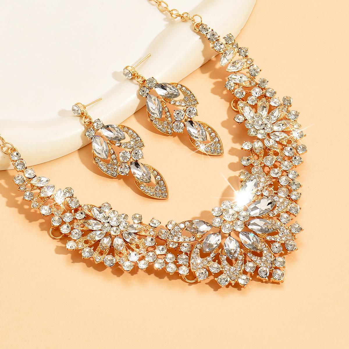 

Винтажное ожерелье, серьги, комплект, женские листья, цветы, стразы, свадебные аксессуары