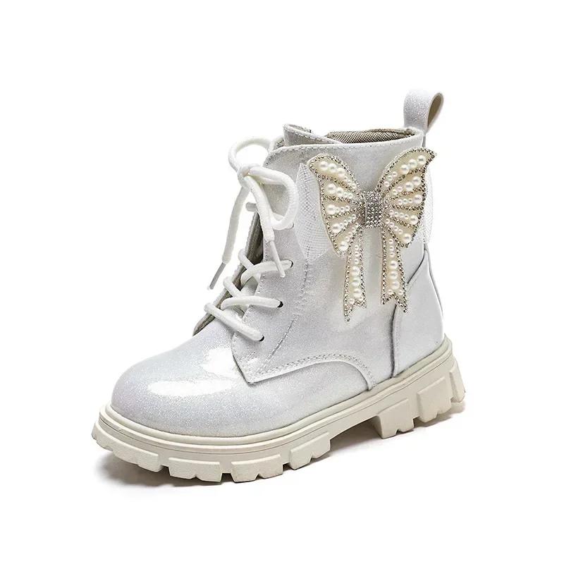 

Girls Ankle Boots Black Shine PU Waterproof Butterfly Pearls Chic Unique Kids Princess Boots for Catwalk Children 21 срібний