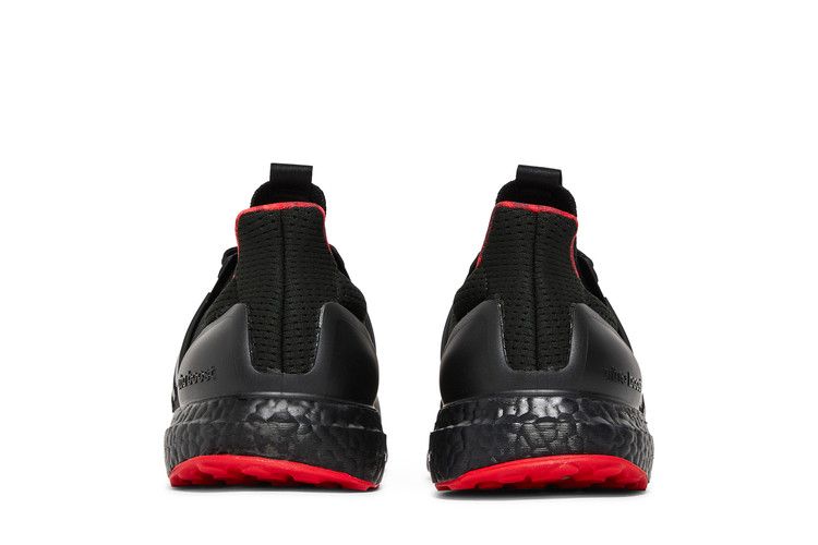 Men's Sneakers adidas Ultra Boost DNA Lunar New Year (2022) Core Black/Core Black/Scarlet
