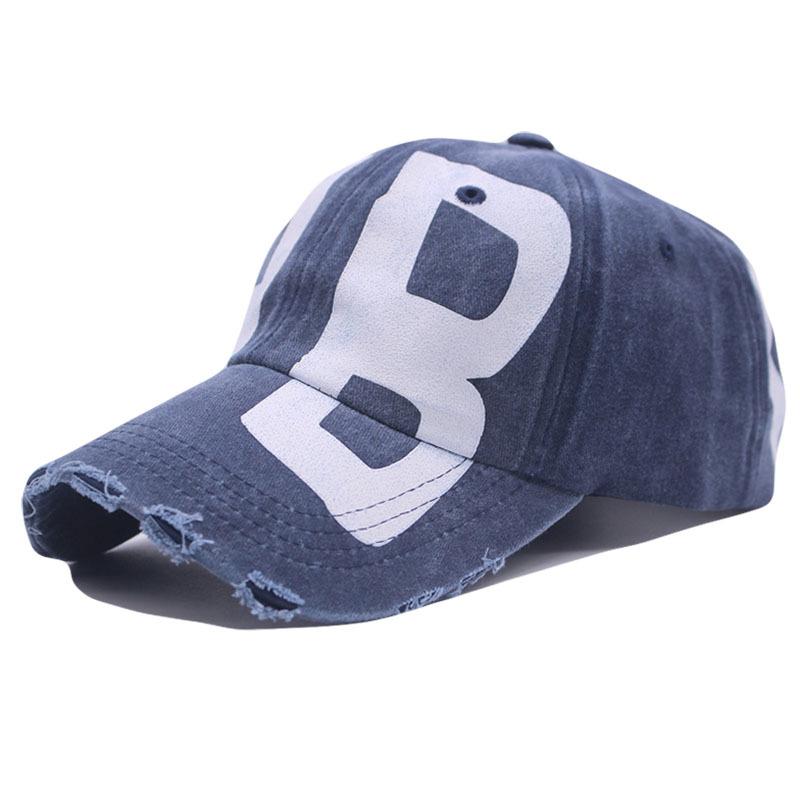 Spring and Autumn New Retro Old Street Graffiti Letter Baseball Cap Female Face Small Edging Washed Couple Hat