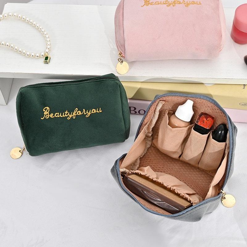Velvet Makeup Bag for Women Portable Travel Small Cosmetic Bags Solid Color Zipper Toiletry Bag Make Up Pouch Storage Bags
