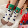 Super Niedliche Cartoon-Socken Mittellange Socken Saison Dicke Warme Korallenfleece-Socken Gestickter Ausdruck Boden-Schlafsocken