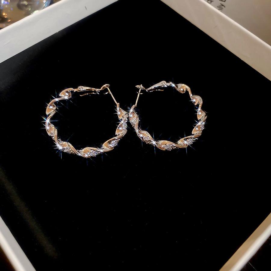 Geometric Double-layer Earrings, European and American Personality Trend Earrings, Casual Versatile Earrings, Niche