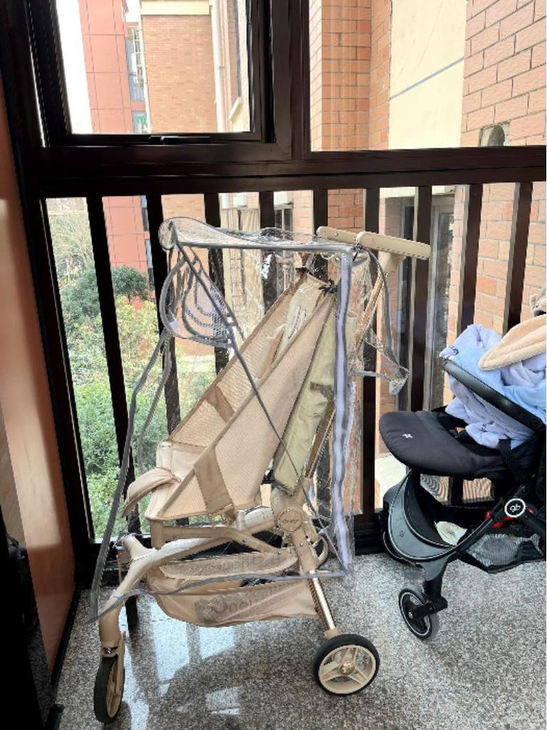 Little Tiger Stroller Rain Cover Windshield - Warm, Dustproof, and Weather-Resistant T18.