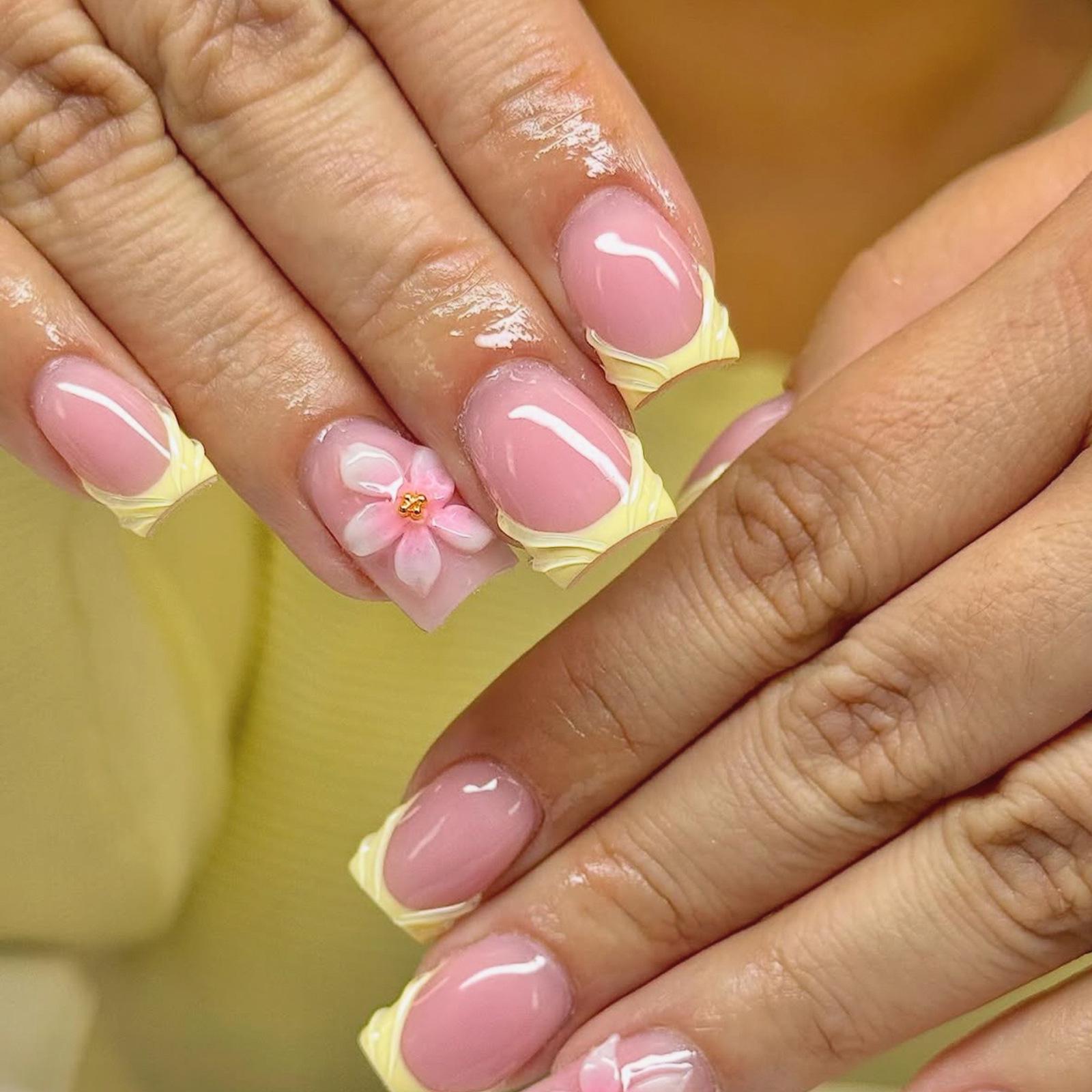 Nude Pink Gold 3D Floral French Manicure Press-On Nails