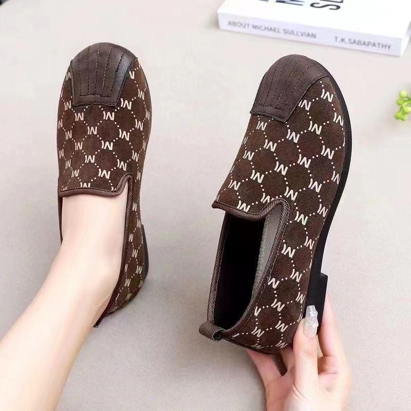 

Весенние и осенние женские одинарные туфли на плоской подошве Модные осенние и зимние повседневные туфли Мягкие туфли 41