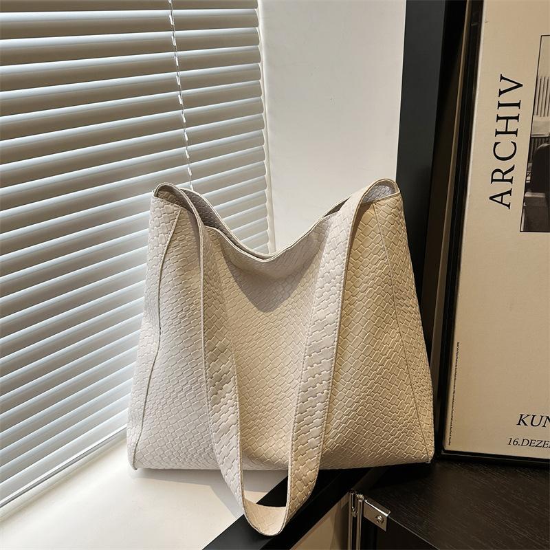 Fashion Trend Solid Color Woven Pattern Tote Bag Casual Versatile Large Capacity Simple Shoulder Armpit Bag Crossbody