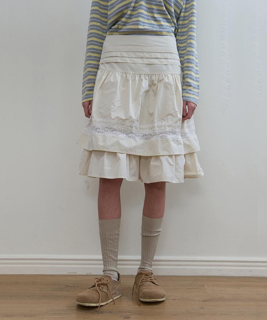 Nokeontencheu 337. Tiered Lace Skirt _ Cream