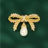 Atmospheric Bow Brooch, High-end Women's Unique Style Pearl Corsage, Small-scale Design-inspired Pin