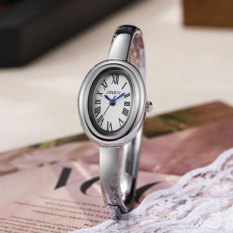 Ladies Watch Oval Student Niche Fashion Bracelet Quartz Watch