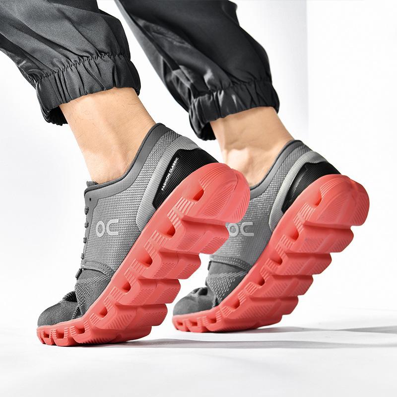 Large Size Men's Shoes Summer New Breathable Fly-woven Sports and Leisure Shoes Fashion Mesh Light-soled Running Shoes
