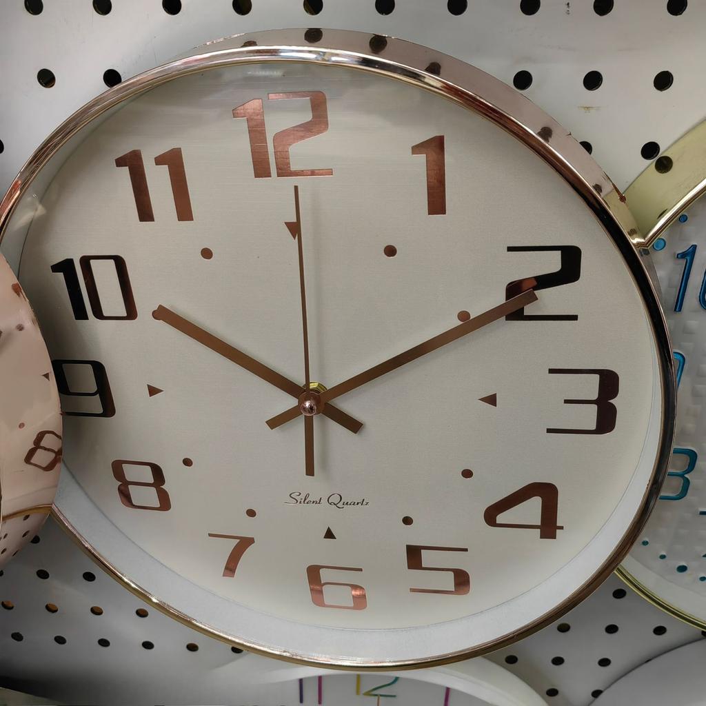 Watches, Living Room Mute Wall Clock, Simple and Fashionable Clock Wall, Household Three-dimensional Digital 12 Inches 30CM