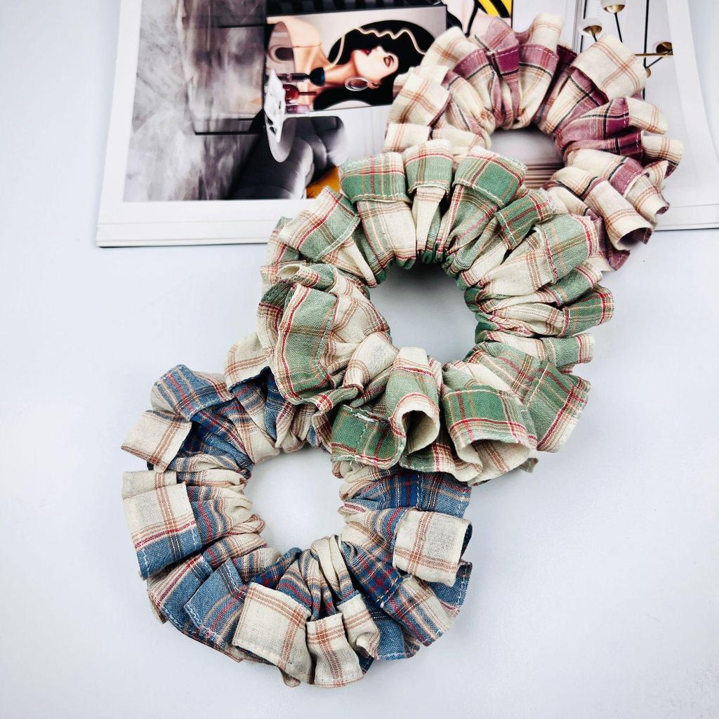 Retro Gradient Plaid Striped Scrunchie - Vintage Hair Tie for Women