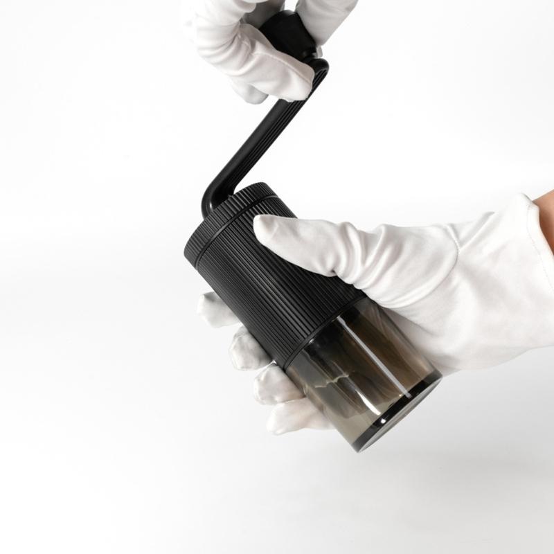 Handheld Coffee Crusher Ergonomic Design Metal Mechanism Coffee Maker Suitable for French Press Espresso Pour Over